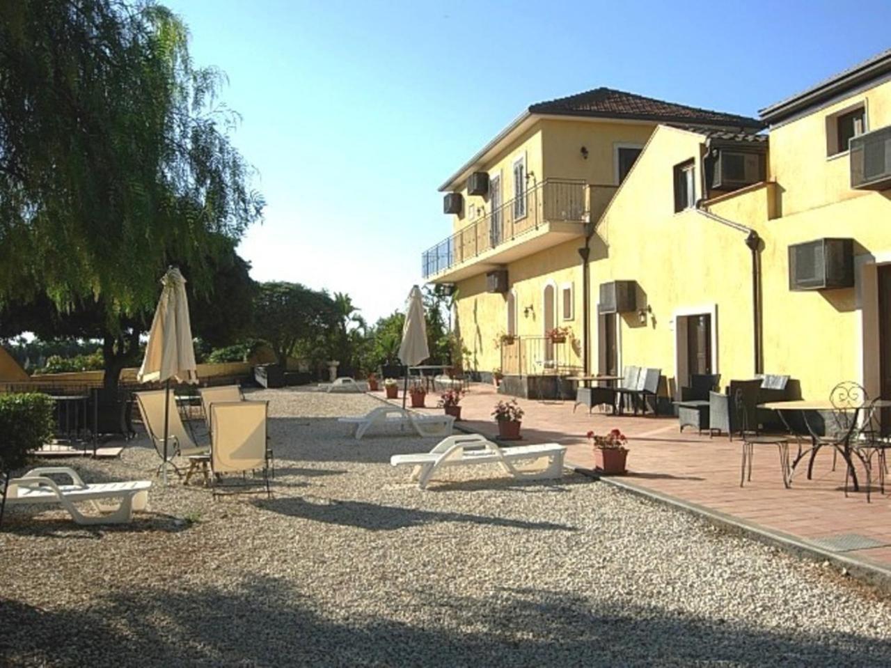Oasi Del Fiumefreddo Villa Fiumefreddo di Sicilia Exteriör bild